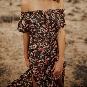 HM off shoulder dress with slit size 10